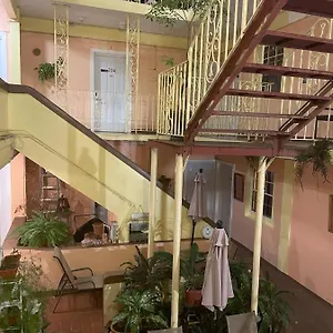 Midtown Gasthof Charlotte Amalie