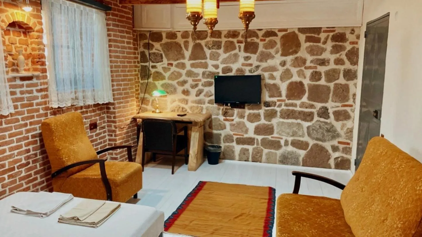 **  Attalos Suites Hotel Bergama Turquia